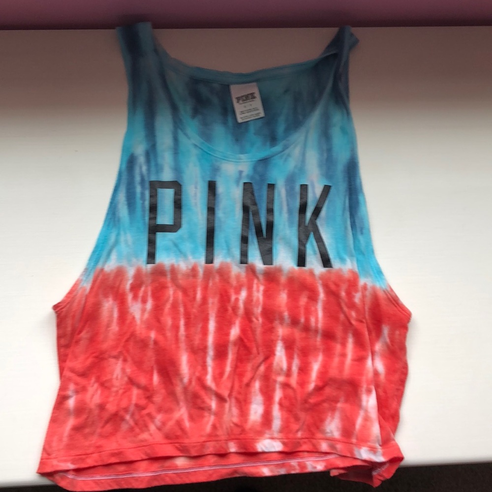 Vs pink crop tank